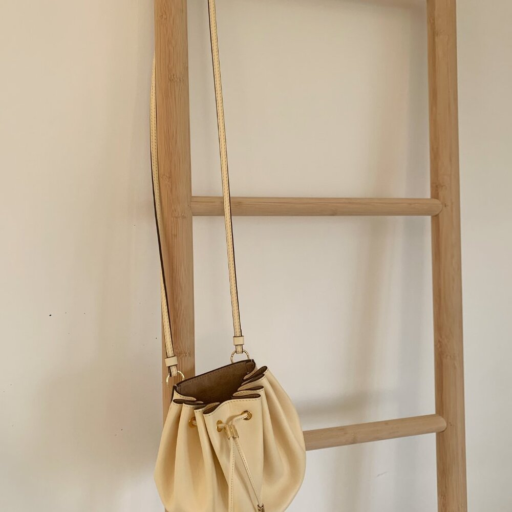 Ulla Johnson Women's Paloma Cream Ruched Leather Crossbody Bag - Picture 3 of 5